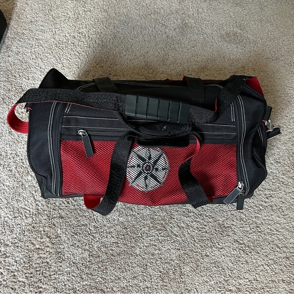 Marlboro 90s Vintage Compass Logo Black Red Promo Duffel Bag OS - Picture 2 of 14